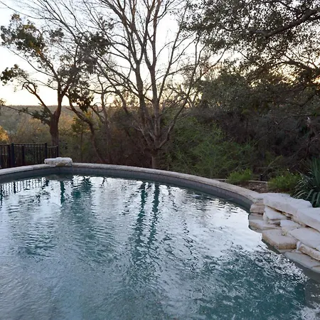Lux Pool I Zipline I Air Hockey I Kid Friendly House Villa